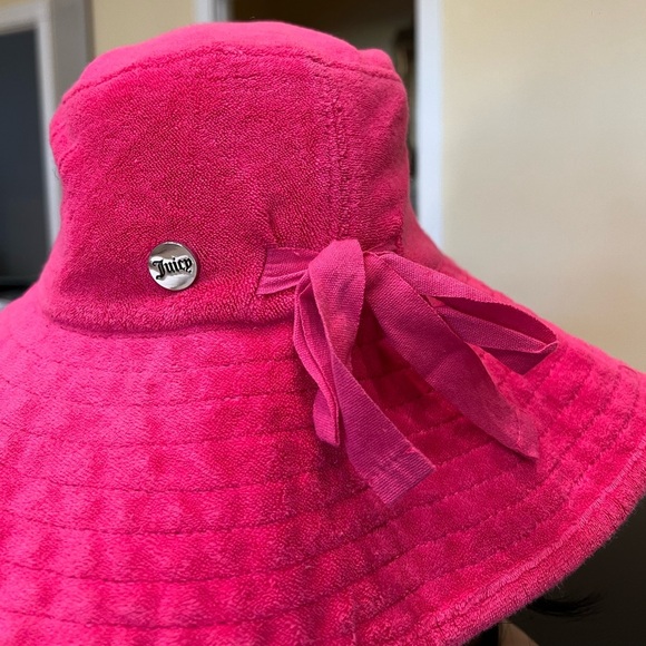 Juicy Hat with bow and charm pink like new terry cloth cute Y2k vintage sun hat main image 6